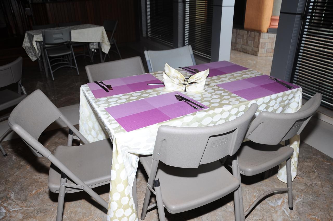 Modern Villa Hotel Kigali Exterior photo